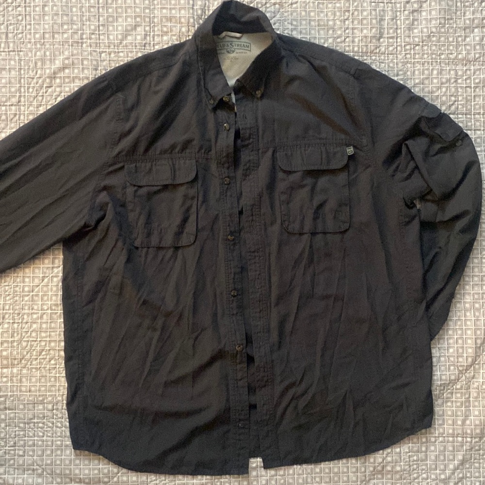 Feild stream fishing button down. Size: XL